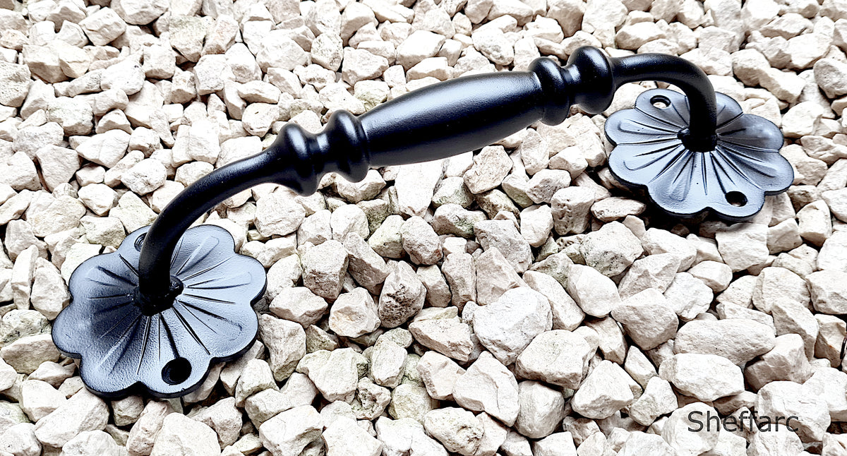 Ornamental wrought iron grab handle, mobility aid - rail - bar - style ...